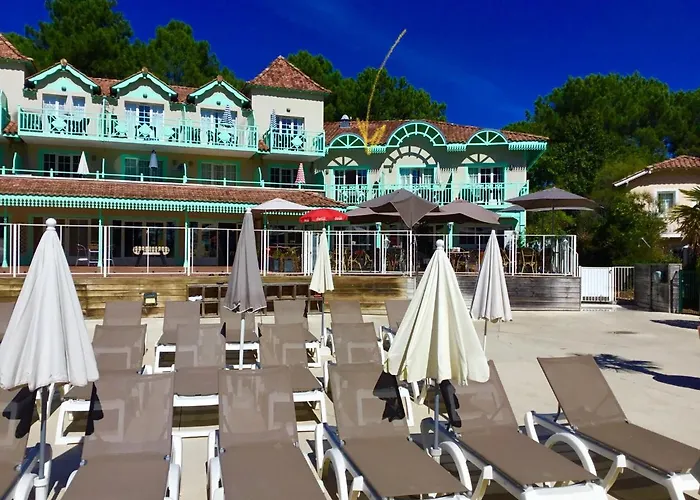 Lumineux, Vue Piscine, Face Au Golf, Ocean